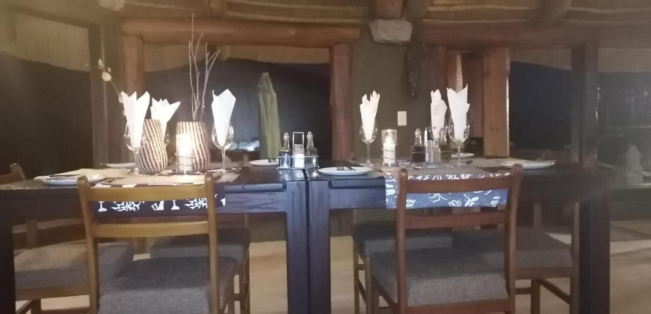 Ondudu Safari Lodge أومارورو المظهر الخارجي الصورة