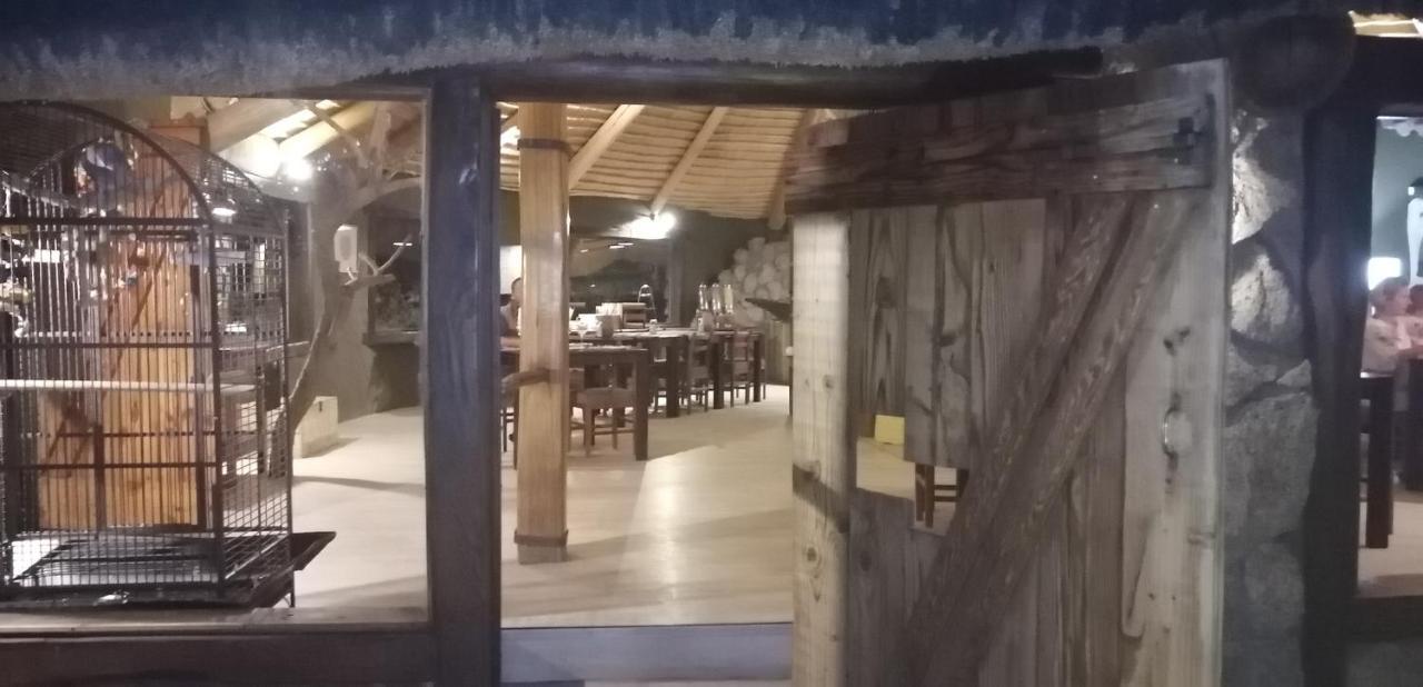 Ondudu Safari Lodge أومارورو المظهر الخارجي الصورة