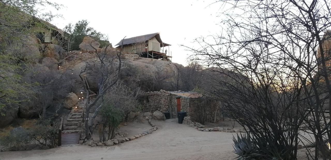 Ondudu Safari Lodge أومارورو المظهر الخارجي الصورة