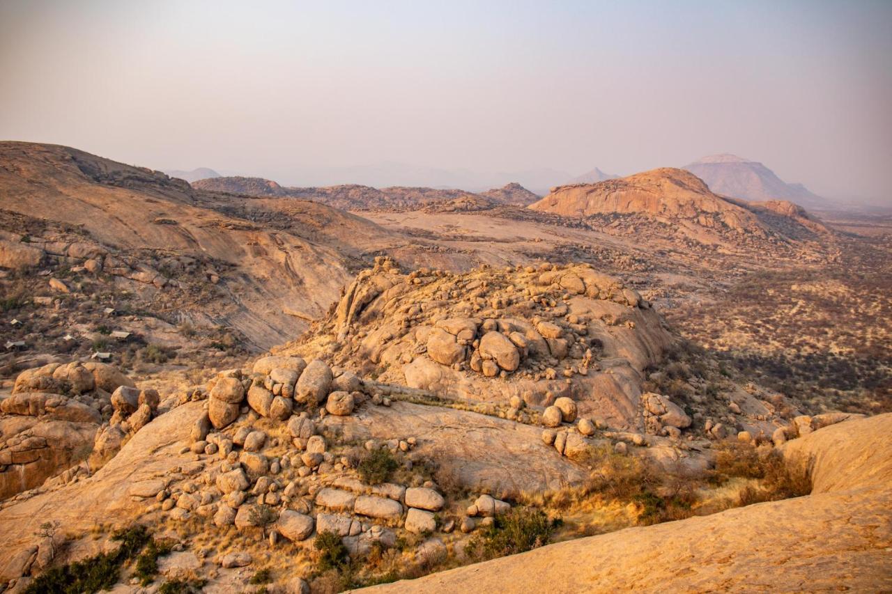 Ondudu Safari Lodge أومارورو المظهر الخارجي الصورة