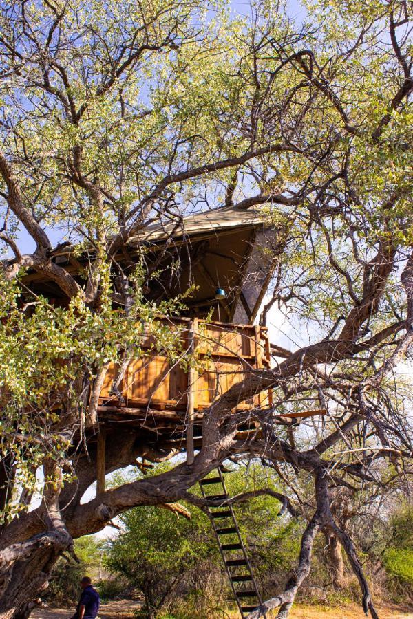 Ondudu Safari Lodge أومارورو المظهر الخارجي الصورة