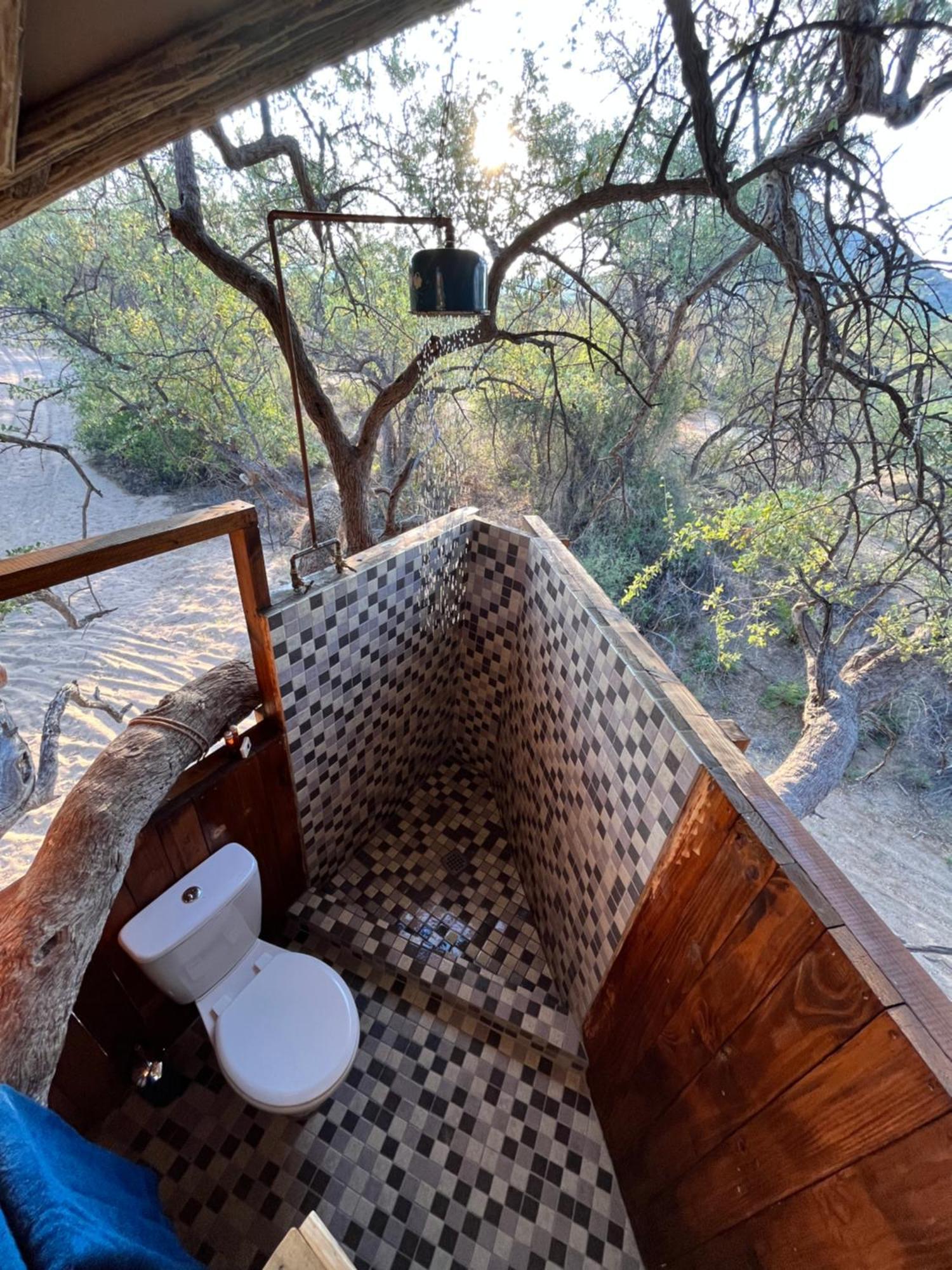 Ondudu Safari Lodge أومارورو المظهر الخارجي الصورة